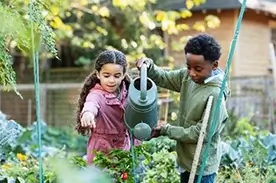 kids gardening